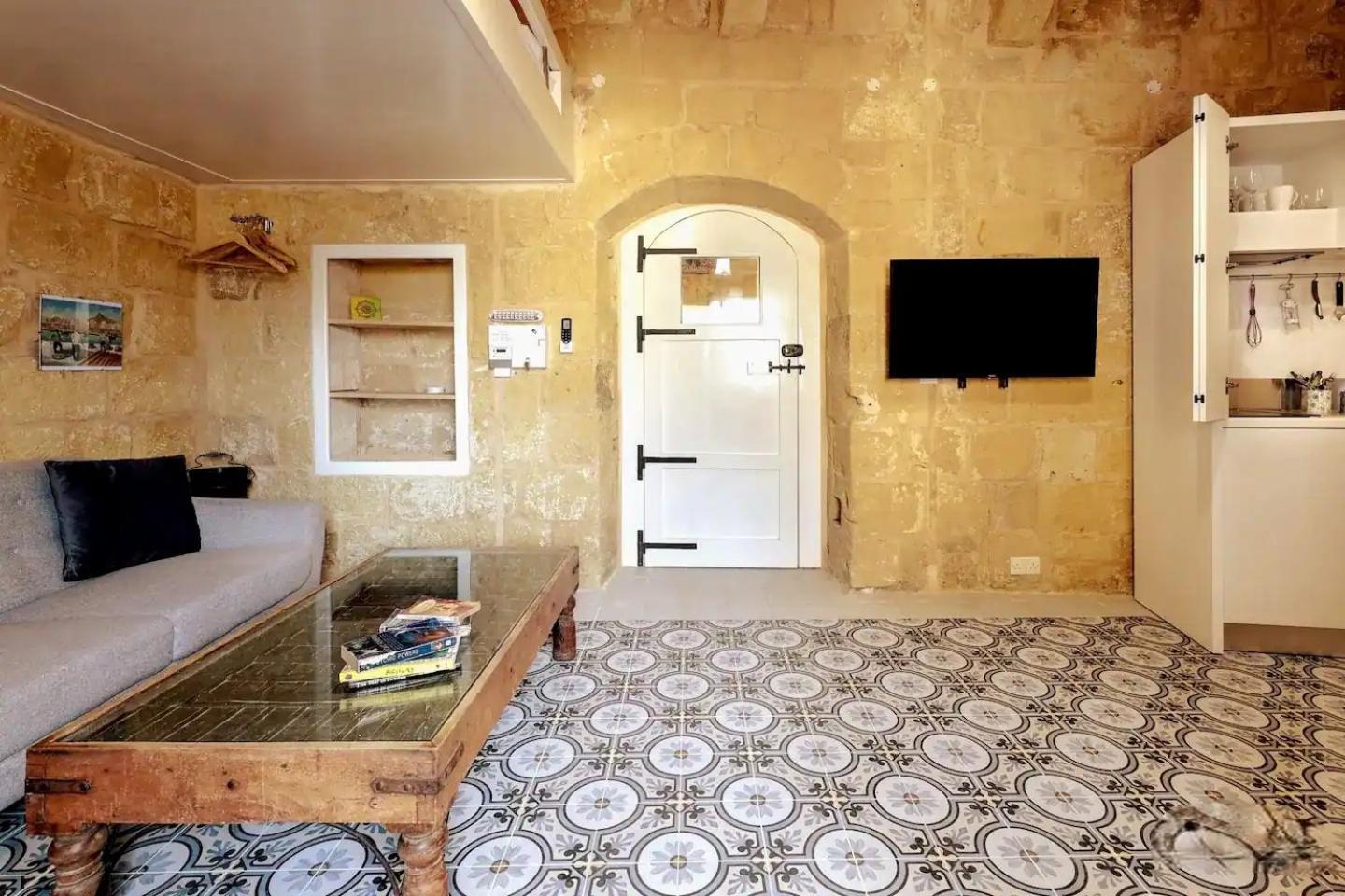 Historic Hideaways - 900 Year Old Converted Studios Victoria Dış mekan fotoğraf