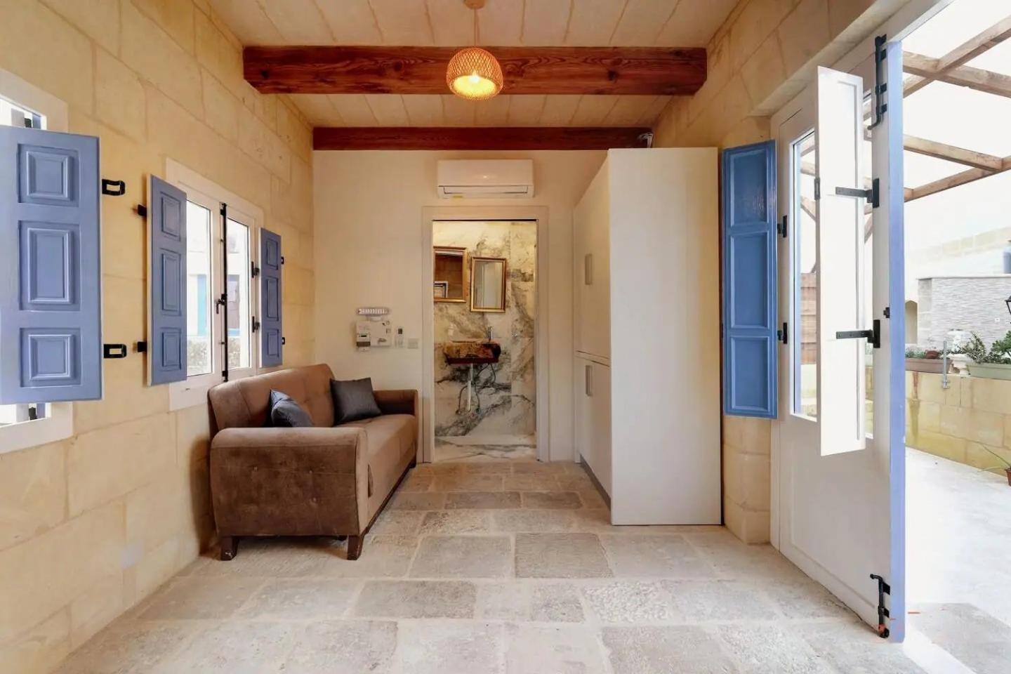 Historic Hideaways - 900 Year Old Converted Studios Victoria Dış mekan fotoğraf